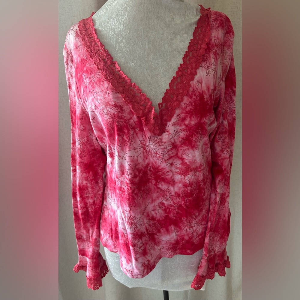Moda International Pink Top with Elegant Silhouette